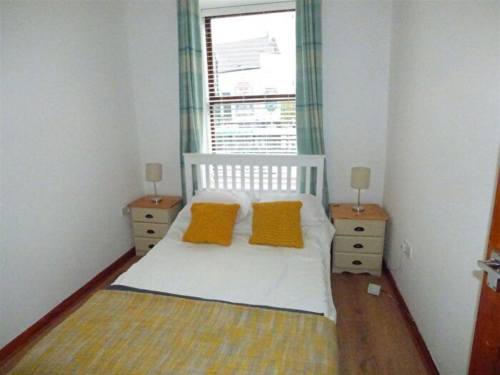 1 Bedroom Flat To Rent In Shields Road, Byker, NE6