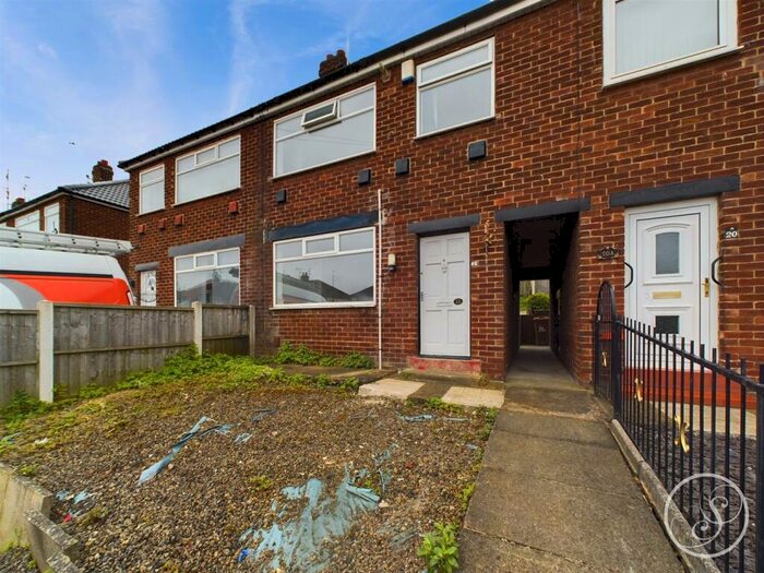 3 Bedroom Terraced House To Rent In Blakeney Grove, Leeds, LS10