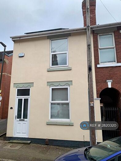 2 Bedroom End Of Terrace House To Rent In Rectory Road, Chesterfield, S43