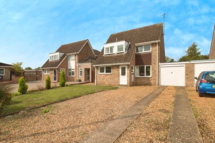 3 Bedroom Detached House For Sale In Newstead Close, Eye, Peterborough, PE6