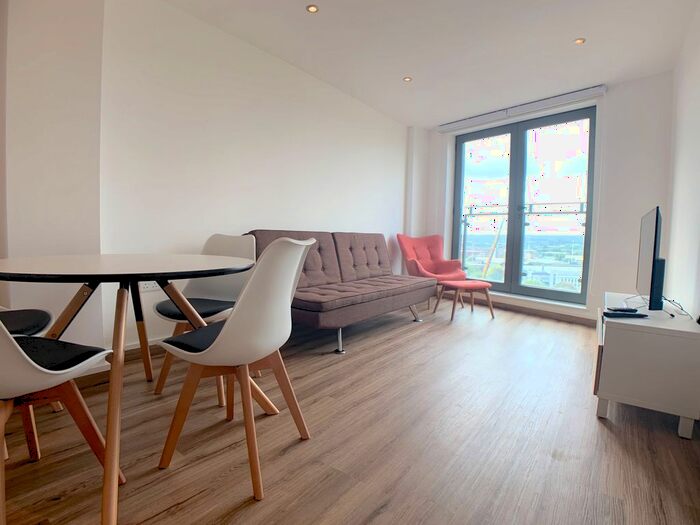 2 Bedroom Flat To Rent In Echo Central, Cross Green Lane, Leeds City Centre, LS9