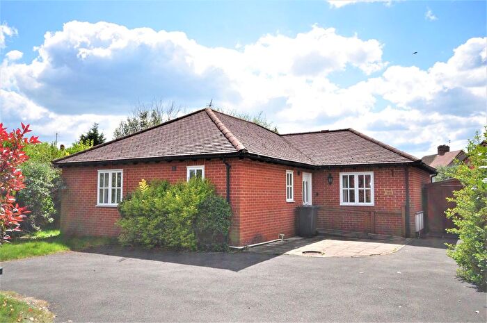 3 Bedroom Bungalow To Rent In Quarry Hill, Godalming, Surrey, GU7