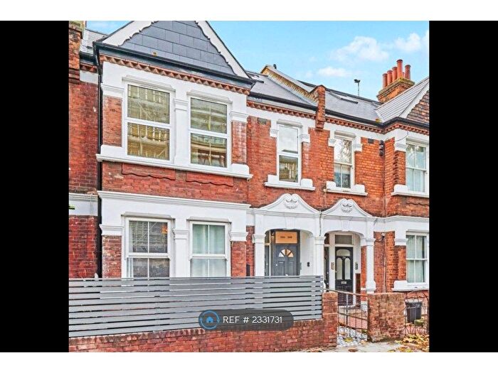 1 Bedroom Flat To Rent In Wandsworth Bridge Road, London, SW6