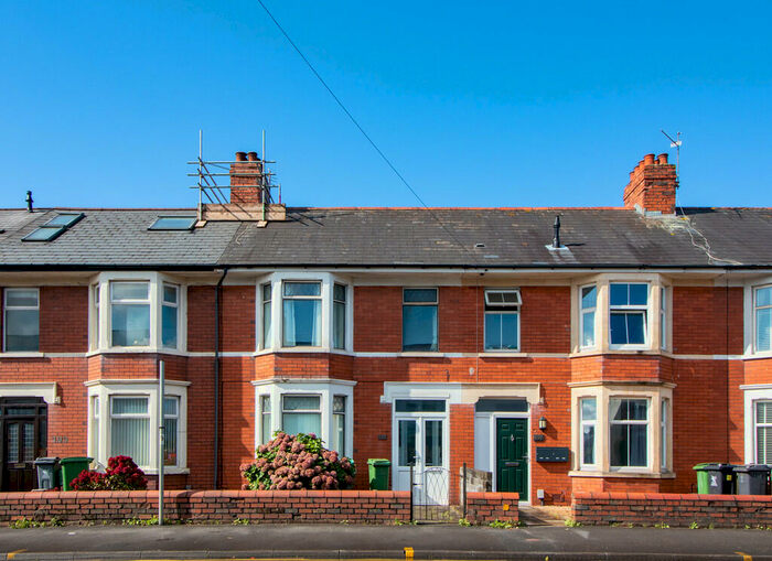 3 Bedroom Terraced House To Rent In Caerphilly Road, Heath, Cardiff, CF14