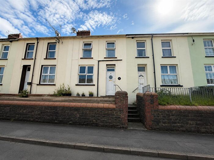 2 Bedroom Terraced House For Sale In Park View Terrace, Abercwmboi, Aberdre, CF44