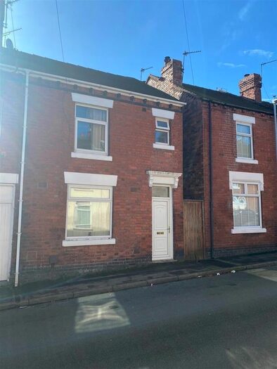 1 Bedroom Flat To Rent In Woodshutts Street, Talke, Stoke-On-Trent, ST7