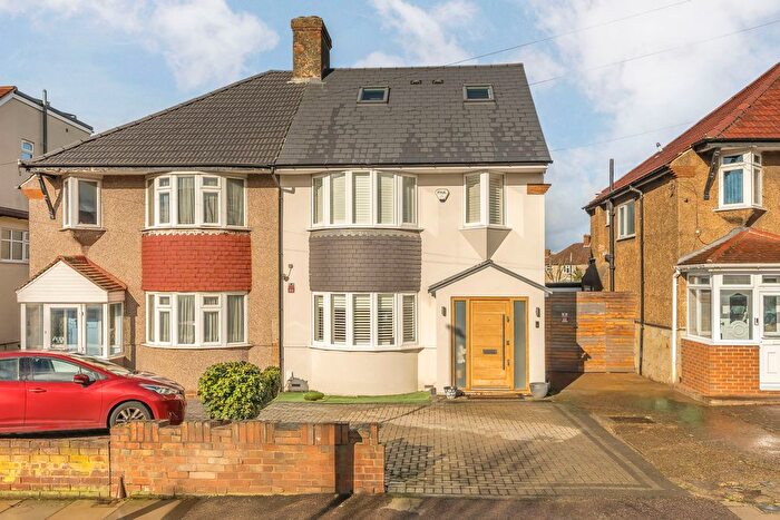 5 Bedroom Semi Detached House For Sale In Wricklemarsh Road, Blackheath, London, SE3