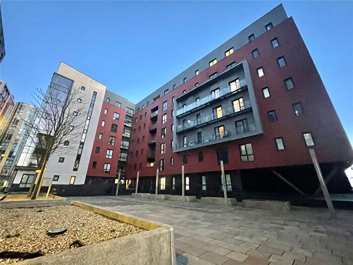 2 Bedroom Apartment To Rent In Plaza Boulevard, Liverpool, Merseyside, L8
