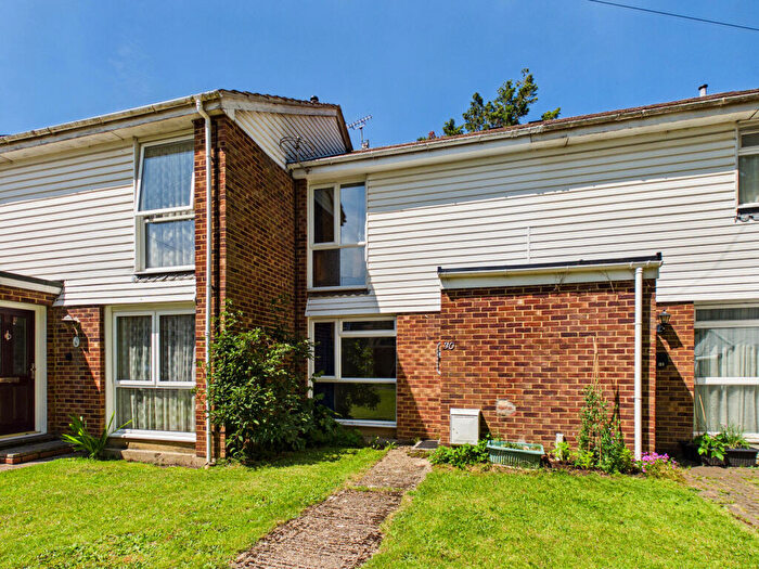 3 Bedroom Terraced House For Sale In The Croft, Marlow, Buckinghamshire, SL7