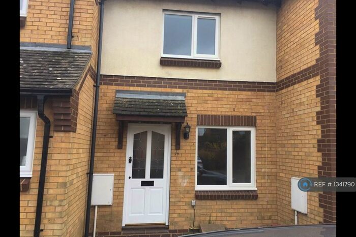 2 Bedroom Terraced House To Rent In Boxgrove Priory, Bedford, MK41