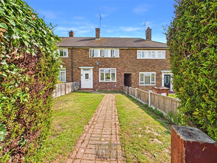 3 Bedroom Terraced House For Sale In Carpenter Path, Hutton, Brentwood, Essex, CM13