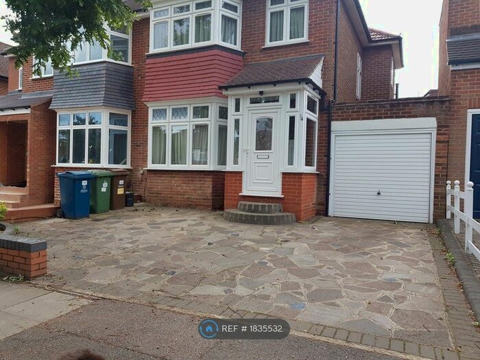 3 Bedroom Semi-Detached House To Rent In St. Andrews Drive, Stanmore, HA7