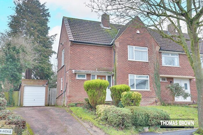 3 Bedroom Semi Detached House For Sale In Leamington Avenue, Orpington, BR6