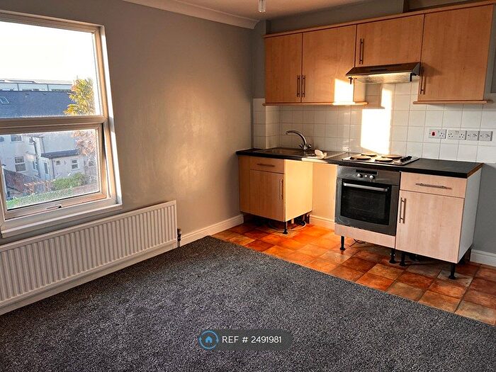 1 Bedroom Flat To Rent In William Street, Reading, RG1