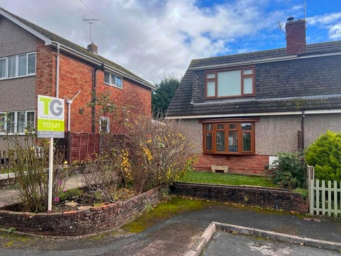 3 Bedroom Property To Rent In Notgrove Close, Tuffley, Gloucester, GL4