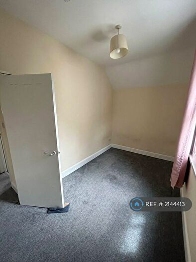 1 Bedroom Flat To Rent In Colwyn Bay, Colwyn Bay, LL29