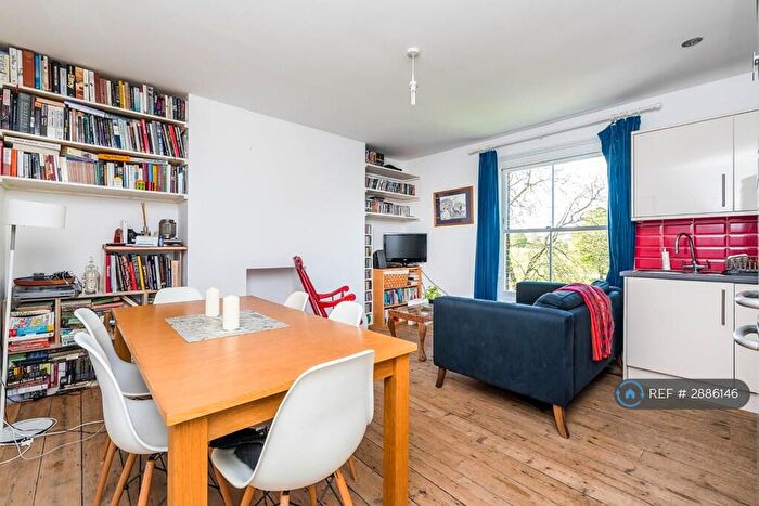 3 Bedroom Maisonette To Rent In Dulwich Road, London, SE24