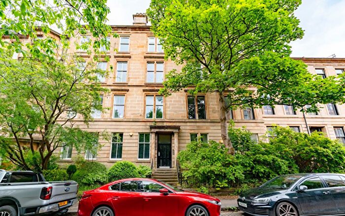 3 Bedroom Flat For Sale In Oakfield Avenue, Hillhead, Glasgow, G12