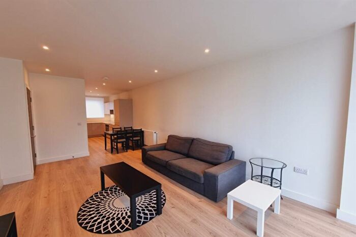 1 Bedroom Apartment To Rent In Tide Waiters House, E14
