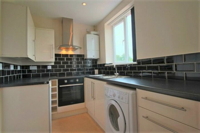 2 Bedroom Apartment To Rent In Dovercourt Road, Horfield, Bristol, BS7