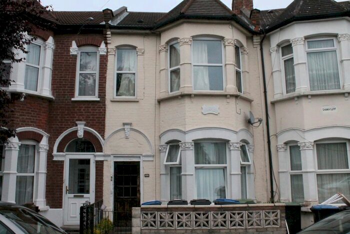 2 Bedroom Flat To Rent In Stanley Road, London, N9
