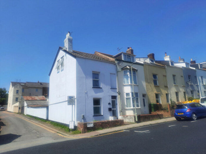 1 Bedroom End Of Terrace House To Rent In North Street, Exeter, EX1