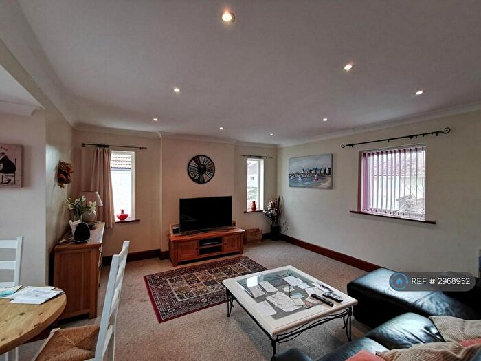 1 Bedroom Flat To Rent In Southern Road, Bournemouth, BH6