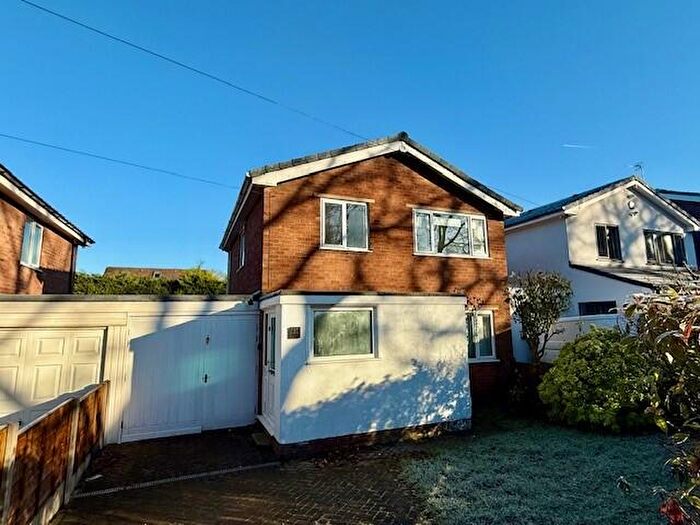 3 Bedroom Detached House To Rent In Altrincham Road, Wilmslow, SK9