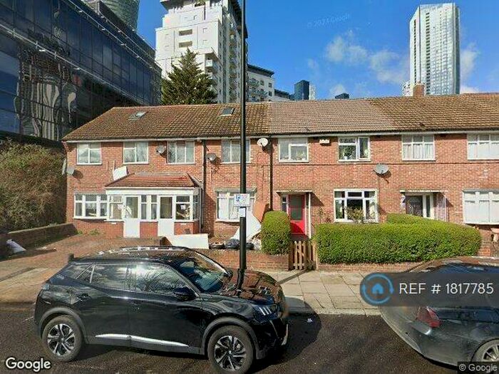 Studio To Rent In East Ferry Road, London, E14