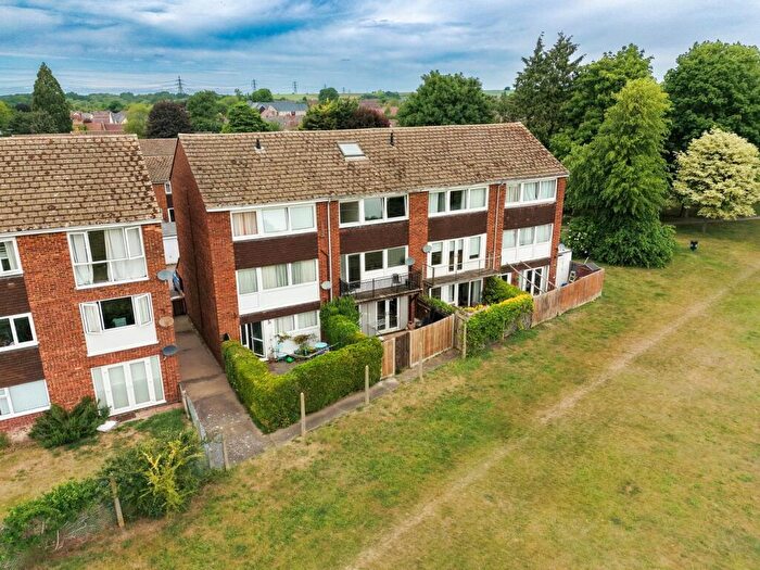 3 Bedroom Terraced House For Sale In Thurnall Close, Baldock, SG7