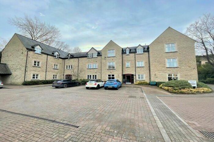 2 Bedroom Flat To Rent In Chelsea Rise, Sheffield, S11