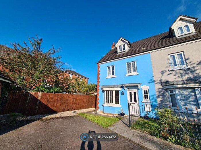 4 Bedroom Terraced House To Rent In Heol Yr Eithin, Pencoed, Bridgend, CF35