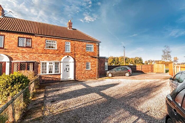 4 Bedroom Semi-Detached House For Sale In St Leonards Avenue, Osgodby, Selby, YO8