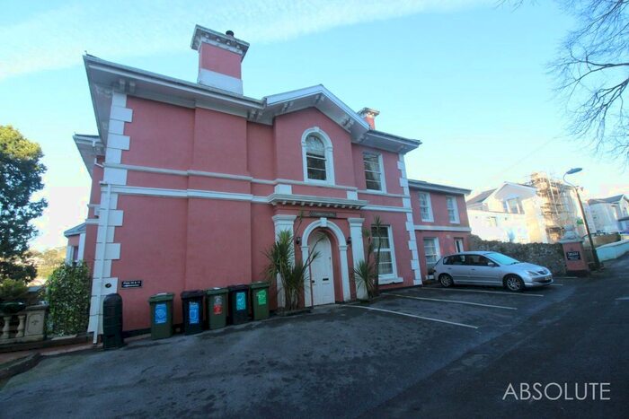 1 Bedroom Flat To Rent In Higher Erith Road, Torquay, TQ1