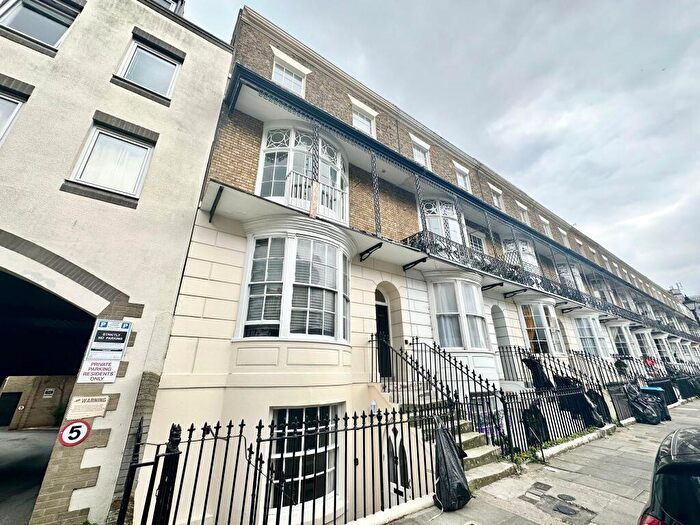 1 Bedroom Flat To Rent In Augusta Road, Ramsgate, Kent, CT11