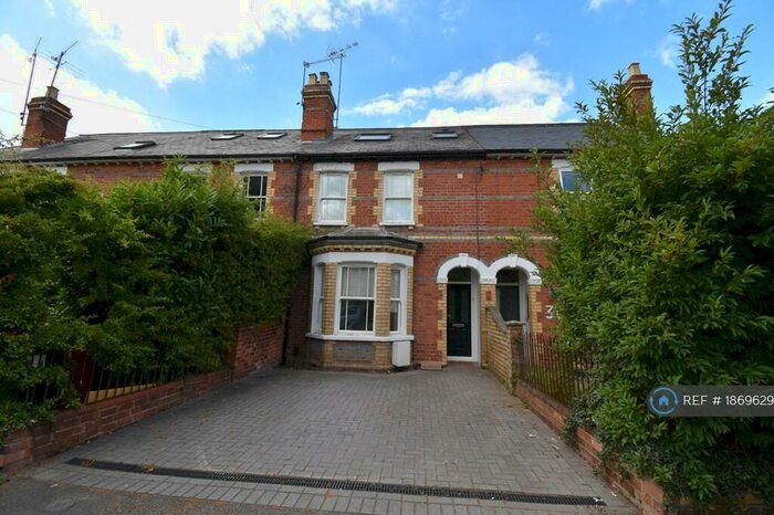 7 Bedroom Terraced House To Rent In Addington Road, Reading, RG1