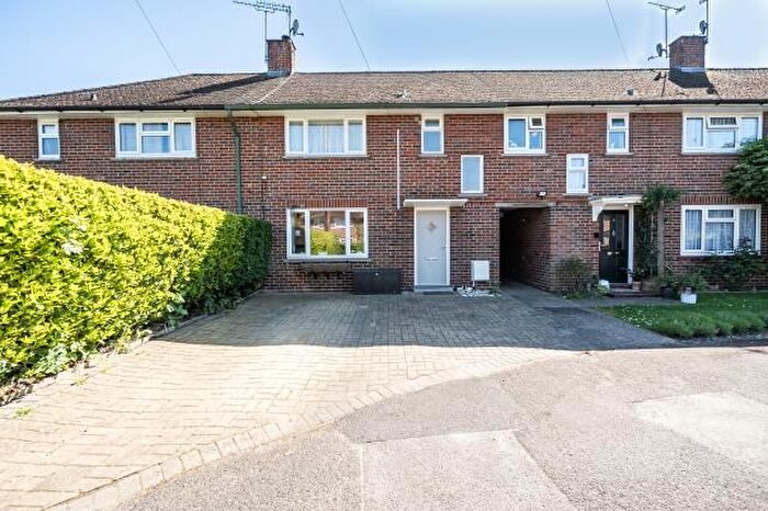2 Bedroom Terraced House For Sale In Oakdene, Chobham, Woking, GU24