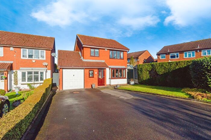 3 Bedroom Detached House For Sale In Gorsemoor Road, Cannock, Staffordshire, WS12