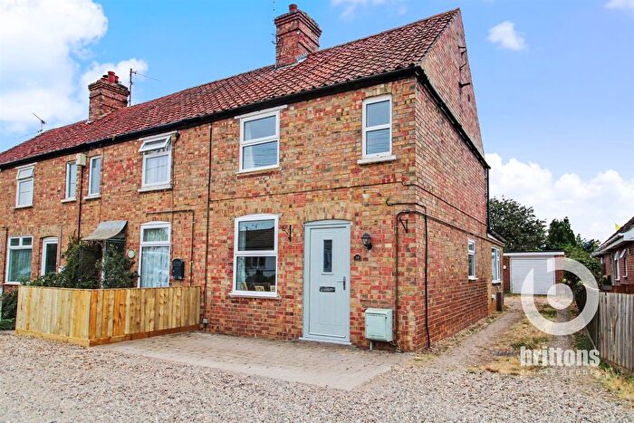 2 Bedroom End Of Terrace House For Sale In Centre Vale, Dersingham, PE31
