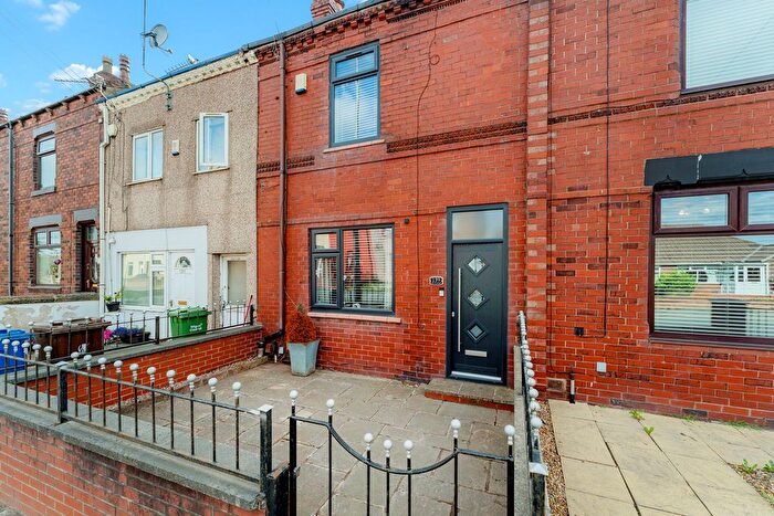 2 Bedroom Terraced House For Sale In Lily Lane, Bamfurlong, WN2