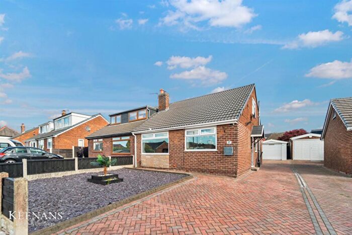 3 Bedroom Semi-Detached Bungalow For Sale In Melrose Road, Little Lever, Bolton, BL3
