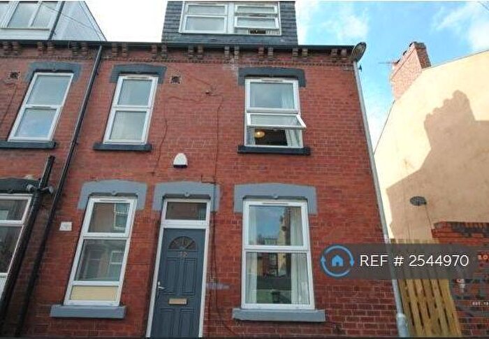 3 Bedroom Terraced House To Rent In Autumn Avenue, Leeds, LS6