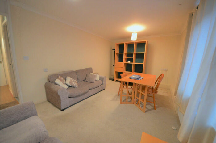 1 Bedroom Apartment To Rent In Cowdenbeath Path, Islington, London, N1