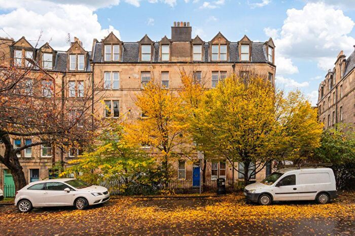 1 Bedroom Flat For Sale In /, Roseneath Place, Edinburgh, EH9