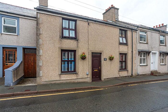 3 Bedroom Terraced House For Sale In Mona Street, Amlwch, Isle Of Anglesey, LL68