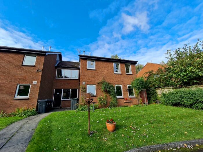 Ground Flat To Rent In Quaker Lane, Darlington, DL1