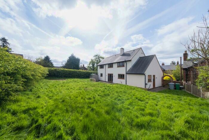 4 Bedroom Detached House For Sale In Chester Road, Alpraham, CW6