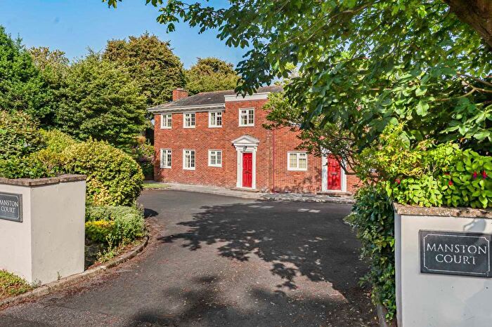 3 Bedroom End Terrace House For Sale In Rock End Avenue, Torquay, Devon, TQ1