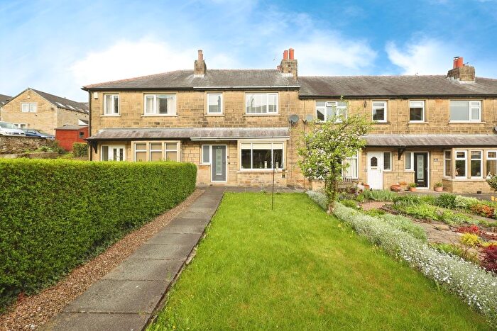 2 Bedroom Terraced House For Sale In Station Road, Cross Hills, Keighley, BD20