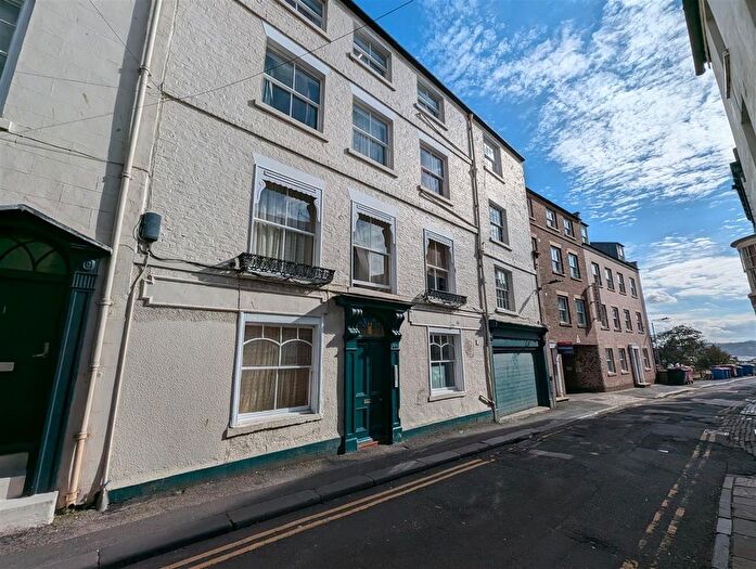 1 Bedroom Flat To Rent In King Street, Scarborough, YO11